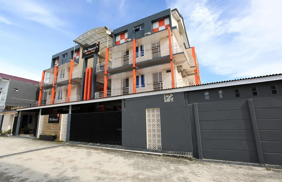 The Nancy'S Homestay Pekanbaru Mitra Reddoorz-1