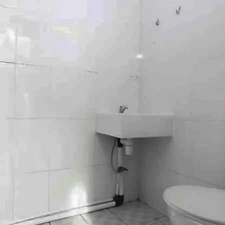 The Nancy'S Homestay Pekanbaru Mitra Reddoorz-3